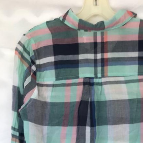 Plaid button down - Picture 4 of 4